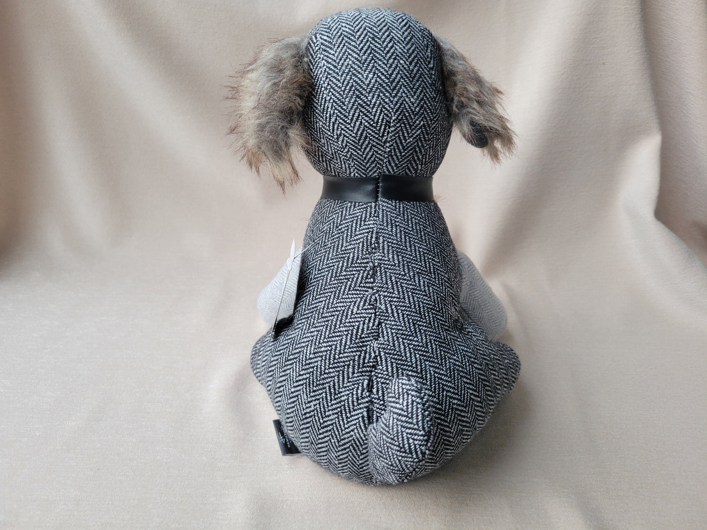 Niedlicher Hund Türstopper grau von Hamilton Living