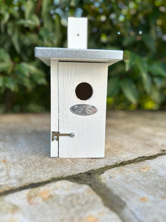 Esschert Design Nistkasten Zaunkönig Vogelhaus Weiß